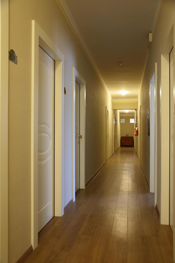 Hotel Tritone Senigallia Bagian luar foto
