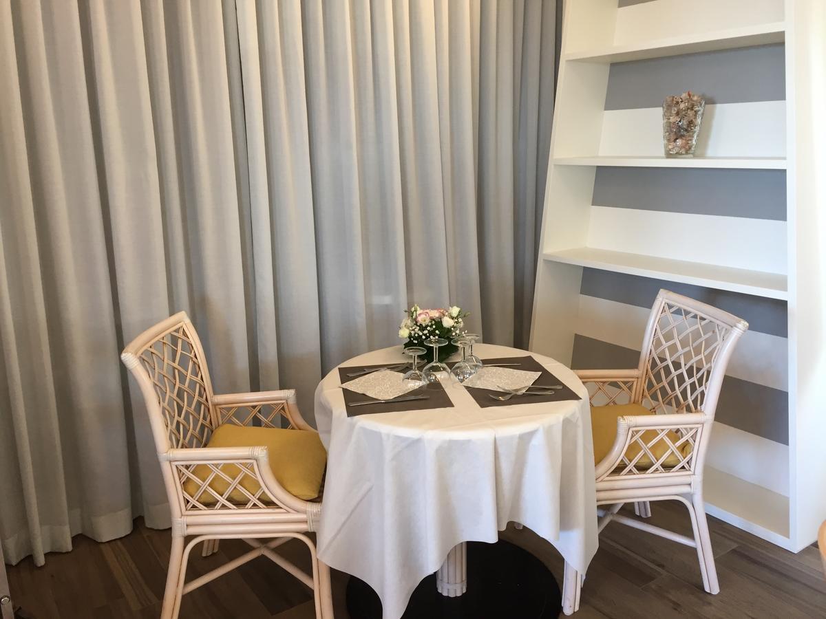Hotel Tritone Senigallia Bagian luar foto